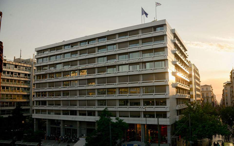 τρέχουν-267-διαγωνισμοί-για-έργα-του-τ-562335913