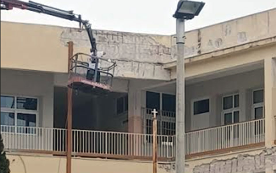 πληγές-στο-σχολικό-δίκτυο-του-βύρων-562334518