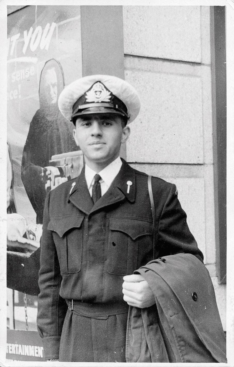 Ο Έλληνας που θα συμμετάσχει στην τελετή ενθρόνισης του Καρόλου-2