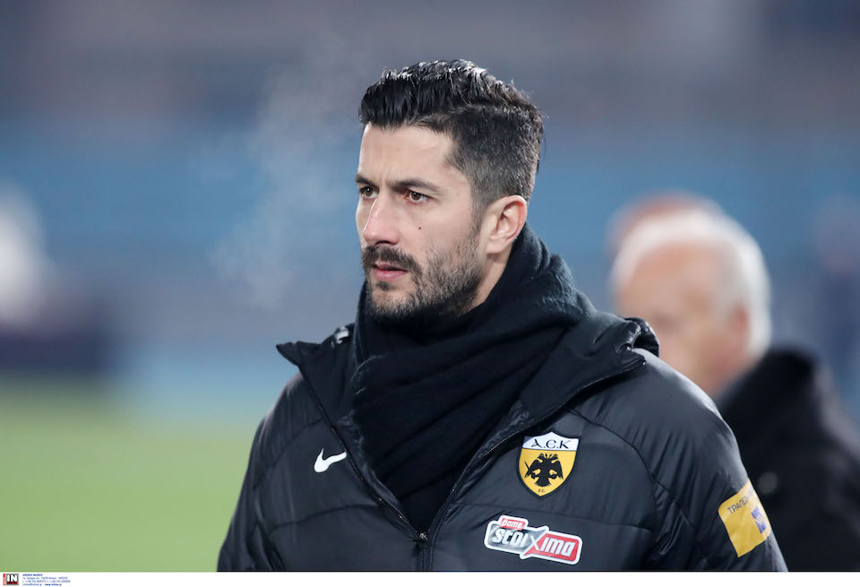 «Χτυποκάρδια» στα… θρανία για 39 προπονητές-3