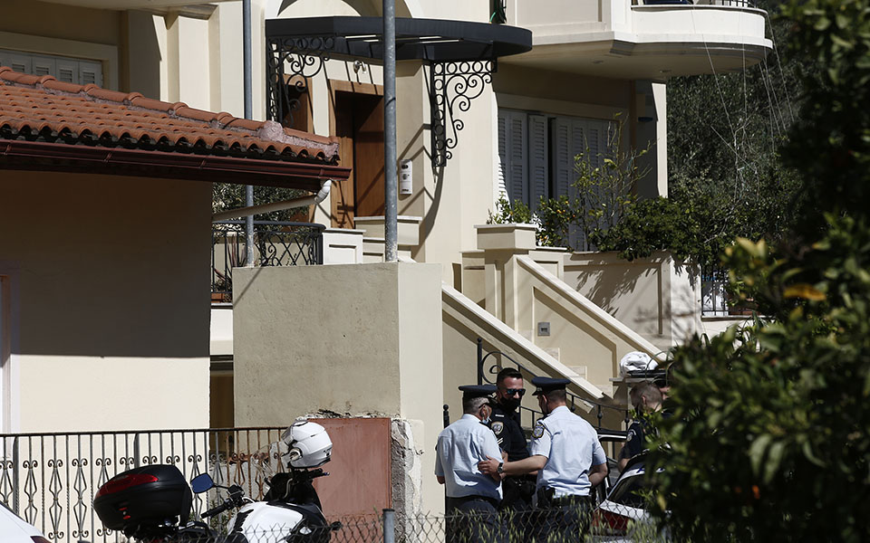 εγκλημα-στα-γλυκά-νερά-πράος-ψύχραιμ-562366222