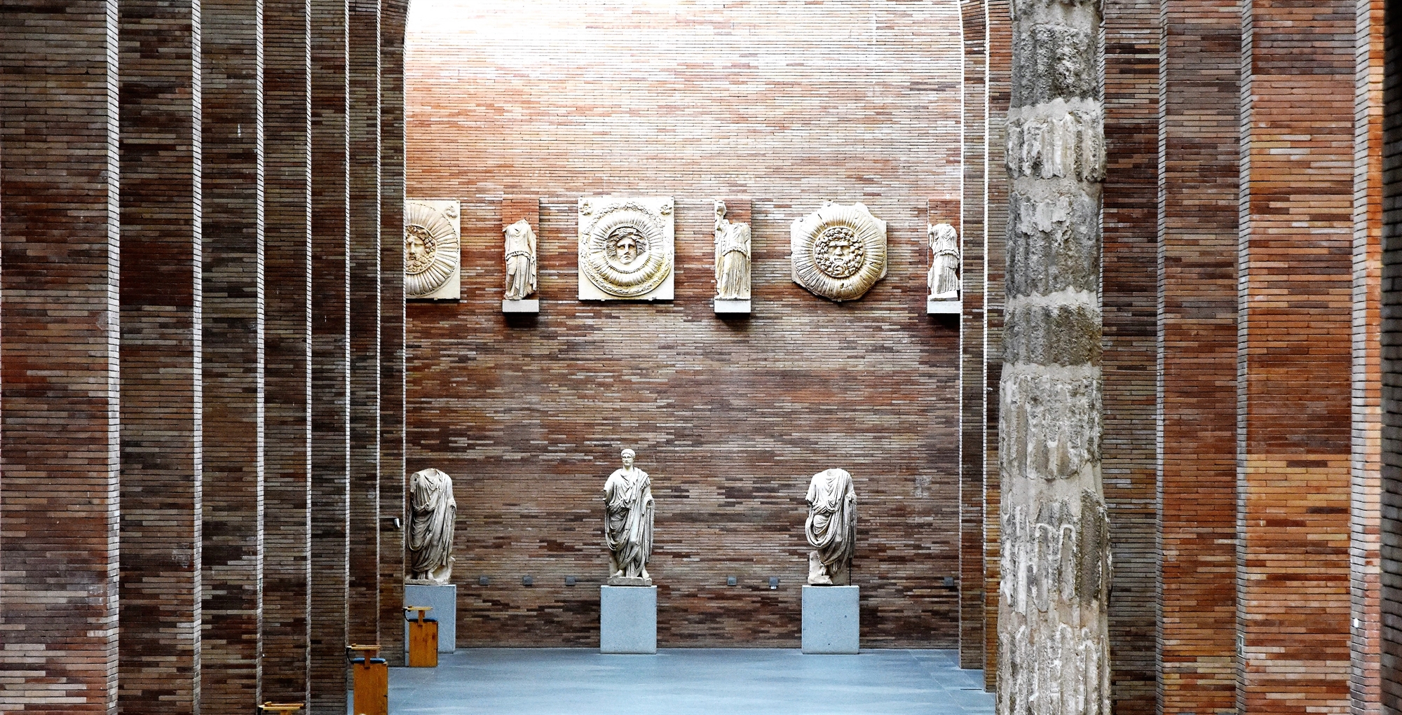 Μουσείο φανταστικής ρωμαϊκότητας-1