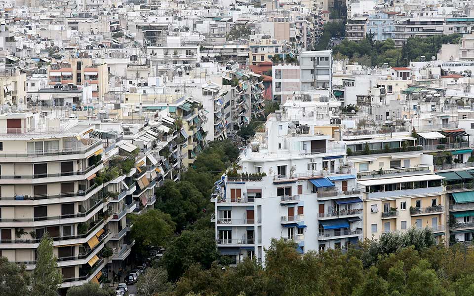 Εκρηξη αιτήσεων για «χρυσή βίζα» – Γιατί στρέφονται στην Ελλάδα οι ξένοι-2