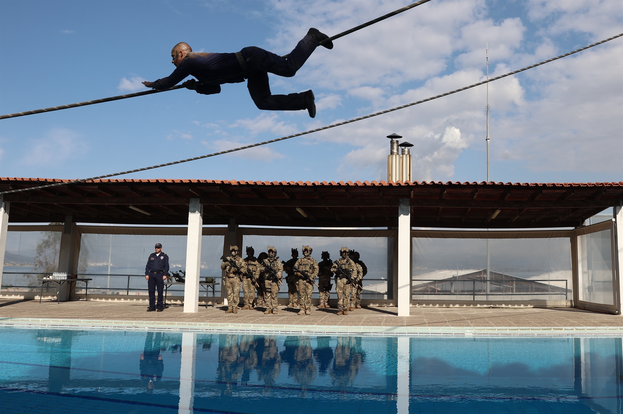 εκλογικά-ευρωβουλευτές-με-σταυρό-ή-χω-562377355