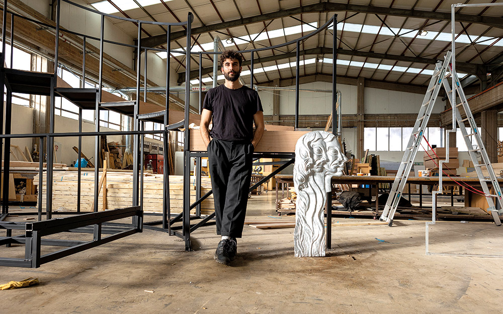 πάνος-προφήτης-στο-πρόσωπο-της-κάλλα-562387540