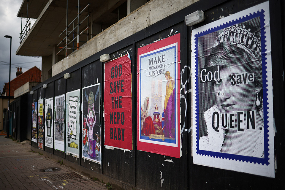 Η 44η μασκότ-2