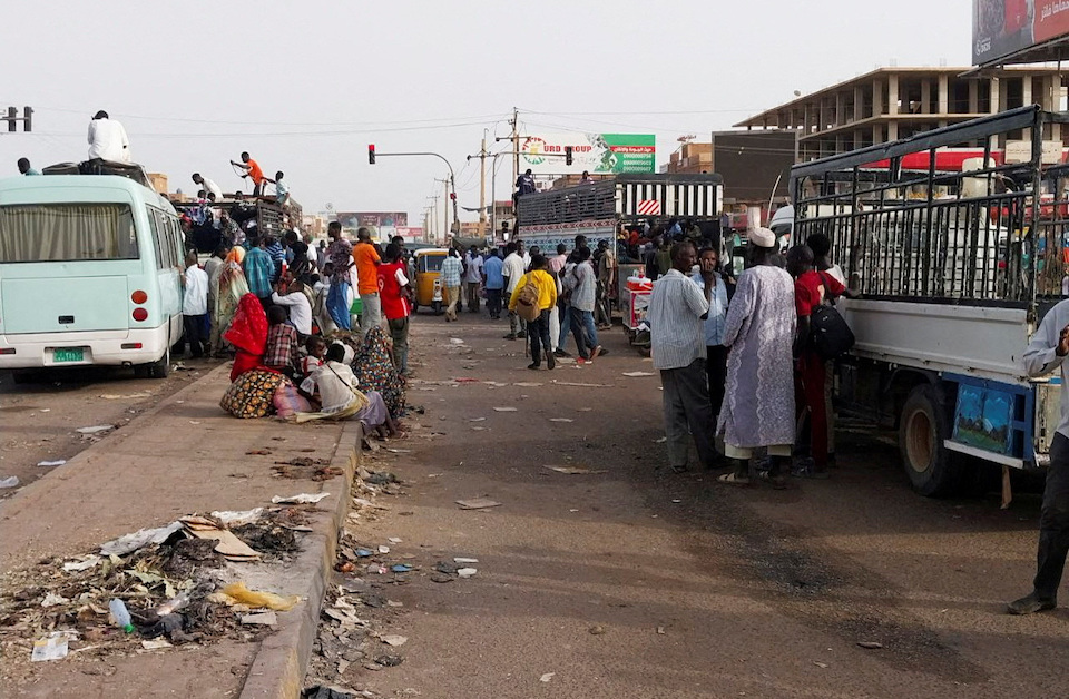 σουδάν-πάνω-από-3-500-άνθρωποι-διέφυγαν-στ-562391872