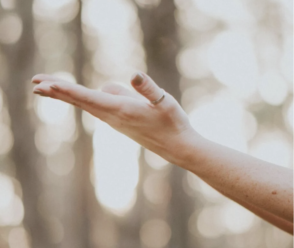 kintsugi-h-ιαπωνική-τεχνική-που-θεραπεύει-ψυχ-562392136