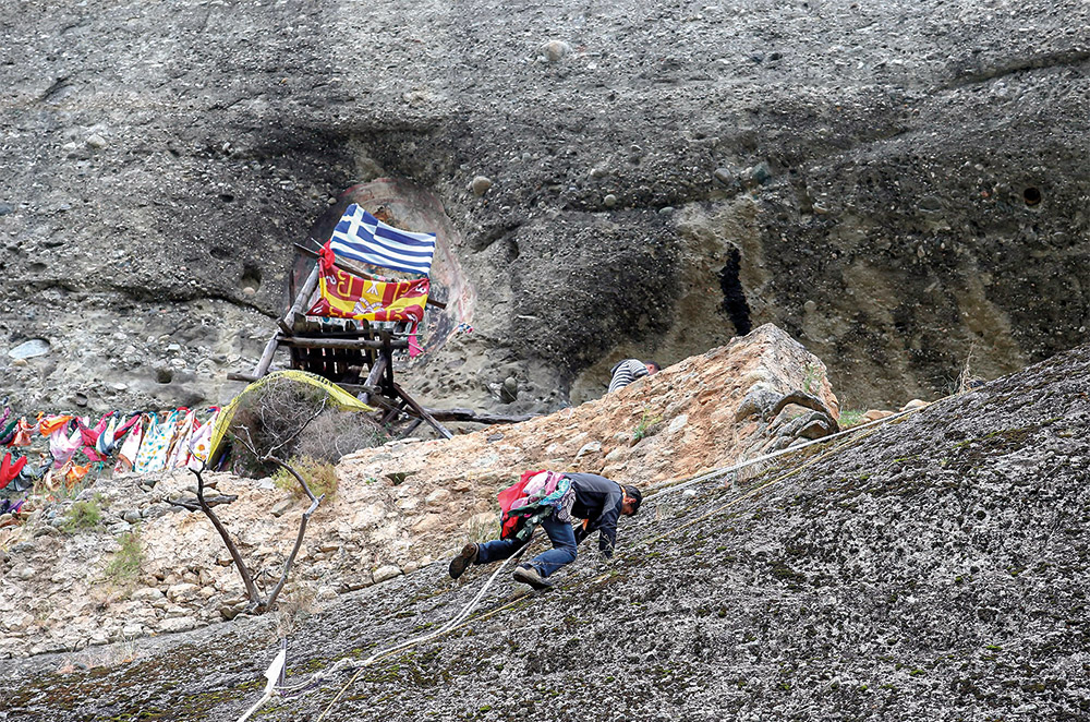 Πάσχα στα Μετέωρα: Κατανυκτική ατμόσφαιρα και ανοιξιάτικες εκδρομές-2