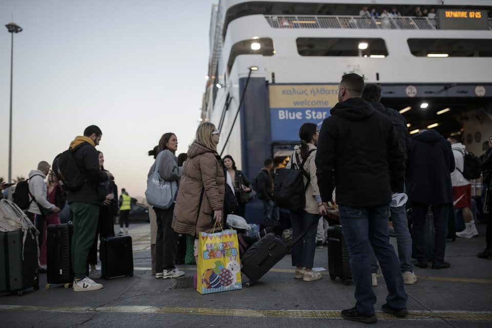 Eξοδος Πάσχα: Αυξημένη η κίνηση στις εθνικές οδούς-3