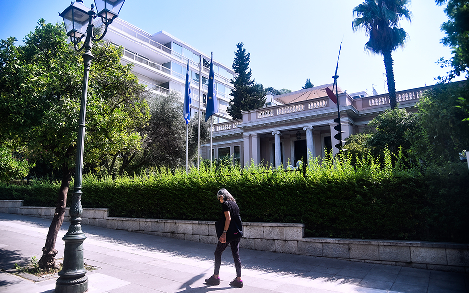 αρθρο-του-ε-τσακαλώτου-στην-κ-από-το-562394332