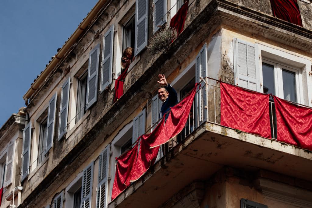 α-τσίπρας-ο-λαός-μας-προσδοκά-ανάσταση-562375276