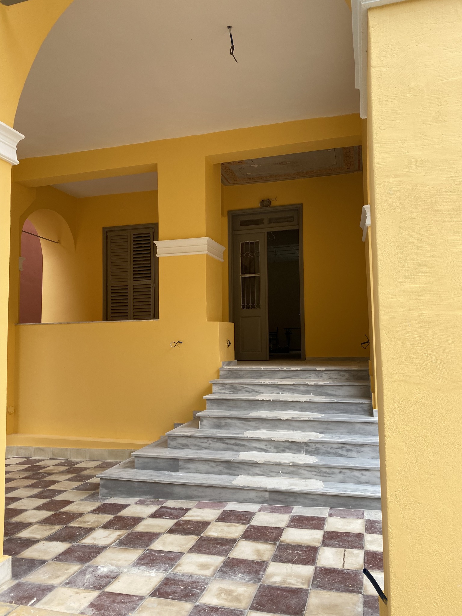 Πλάκα: Αποκαθίστανται ιστορικά κτίρια από το υπουργείο Πολιτισμού-4