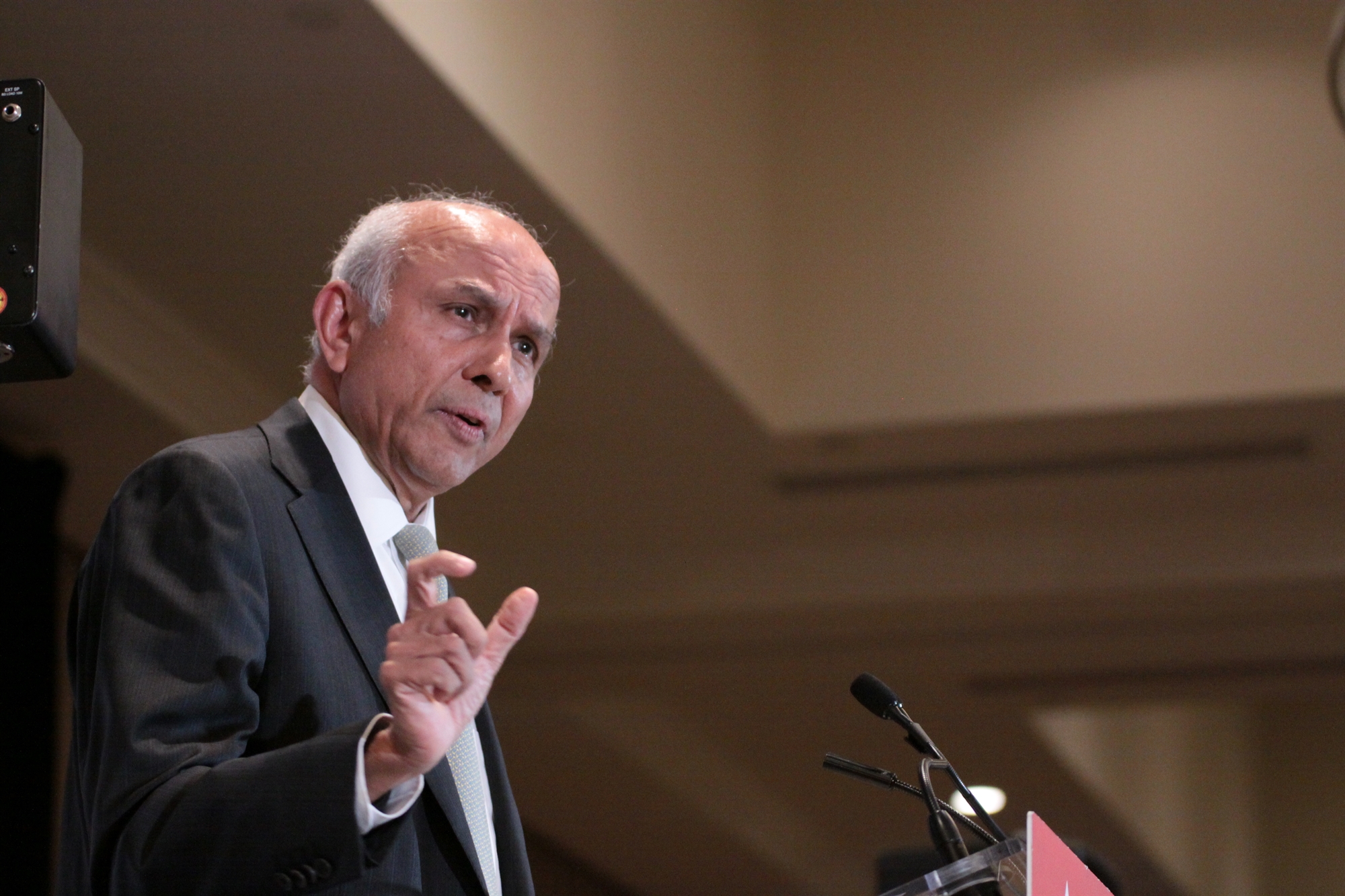 πρεμ-γουάτσα-στην-κ-πιο-ασφαλείς-οι-ε-562350370