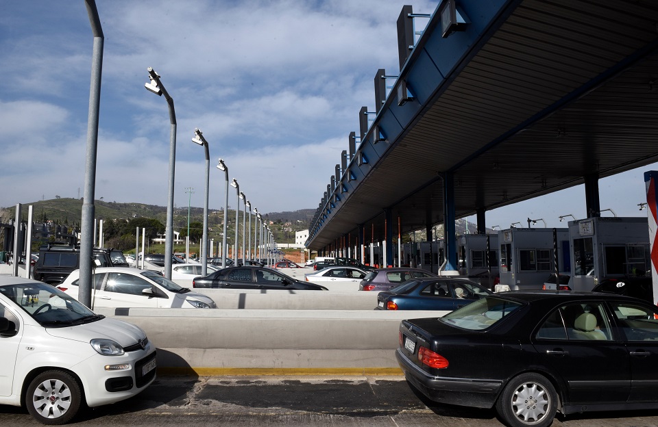 συνεχίζεται-η-έξοδος-του-πάσχα-με-πλοί-562374022