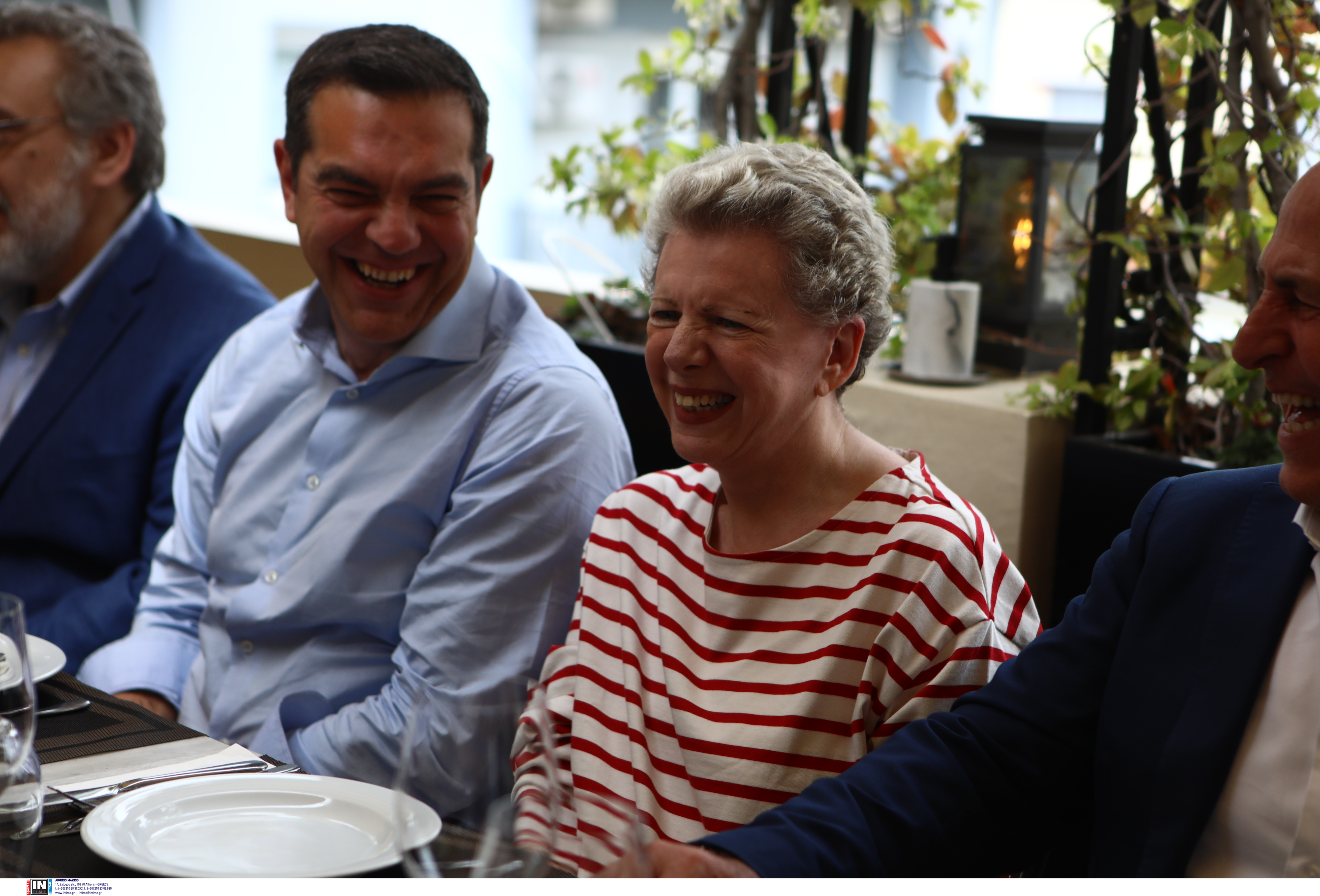 Με τους υποψήφιους του ψηφοδελτίου Επικρατείας γευμάτισε ο Αλέξης Τσίπρας-4