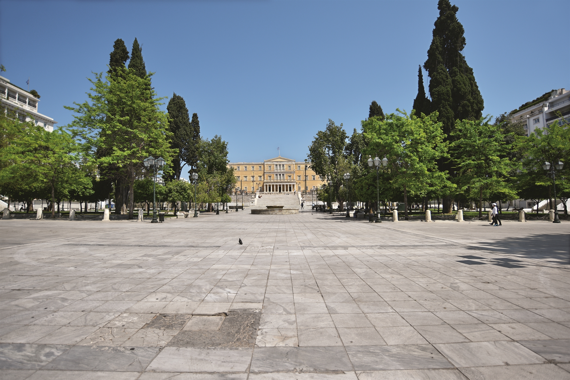 μια-αθήνα-αγνώριστη-και-σιωπηλή-562388887