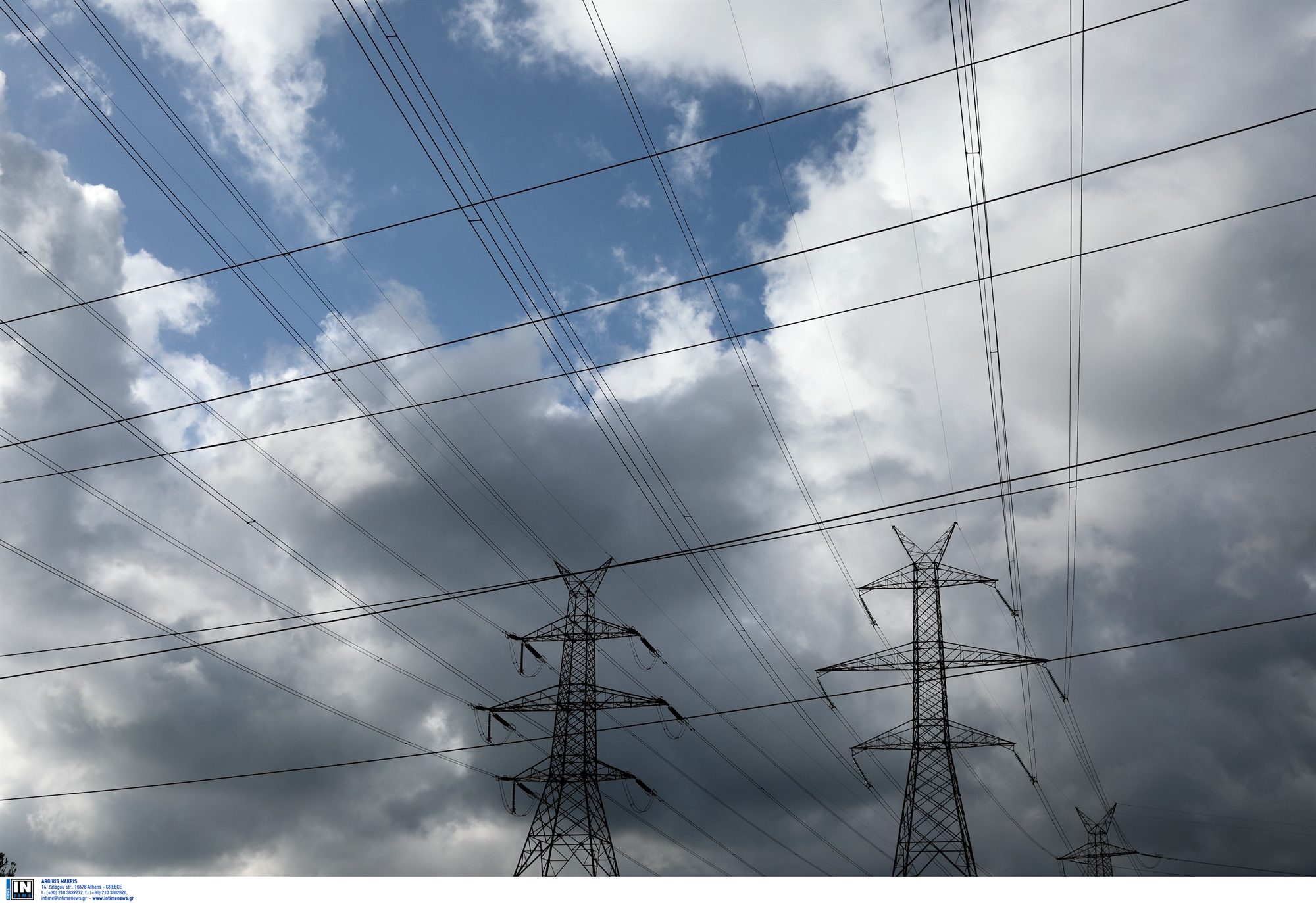 αλλάζουν-πάροχο-ρεύματος-και-δεν-πληρ-562392823