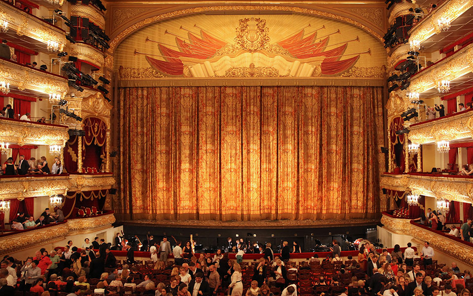 ρωσία-το-θέατρο-μπολσόι-αποσύρει-το-μπ-562378915