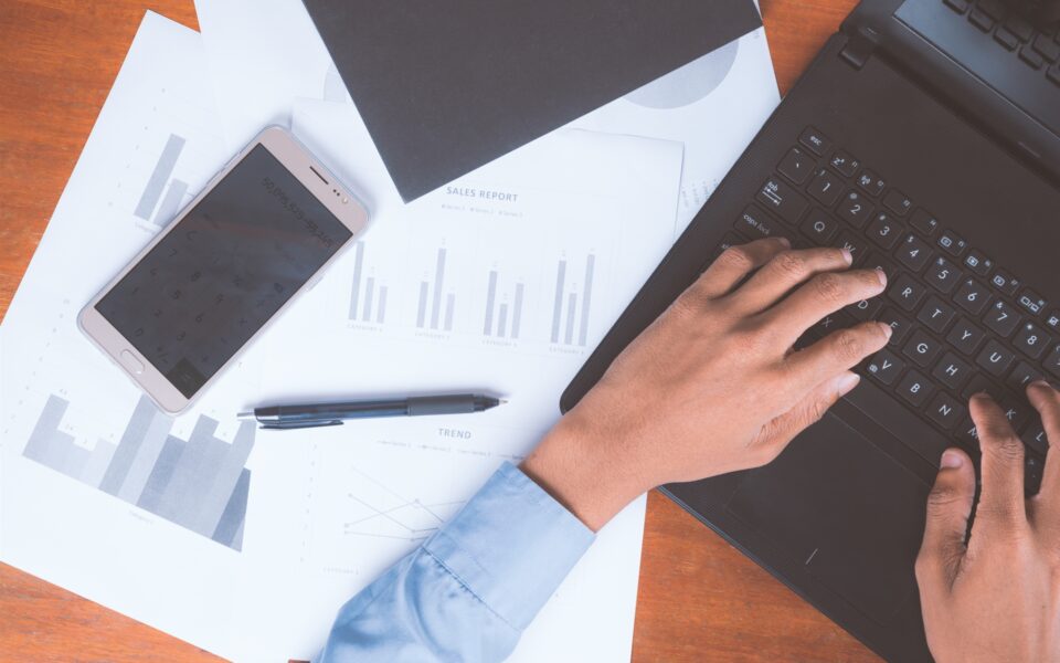 παγώνουν-τα-επιτόκια-ενήμερων-δανε-562371202