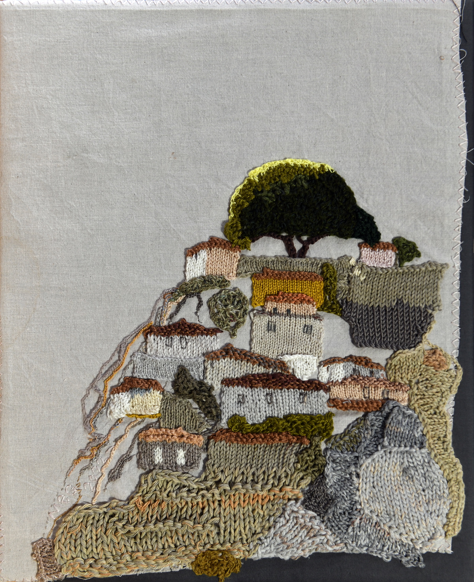 Η ομορφιά της Υδρας υφασμένη στον αργαλειό και πλεγμένη στο βελονάκι-3