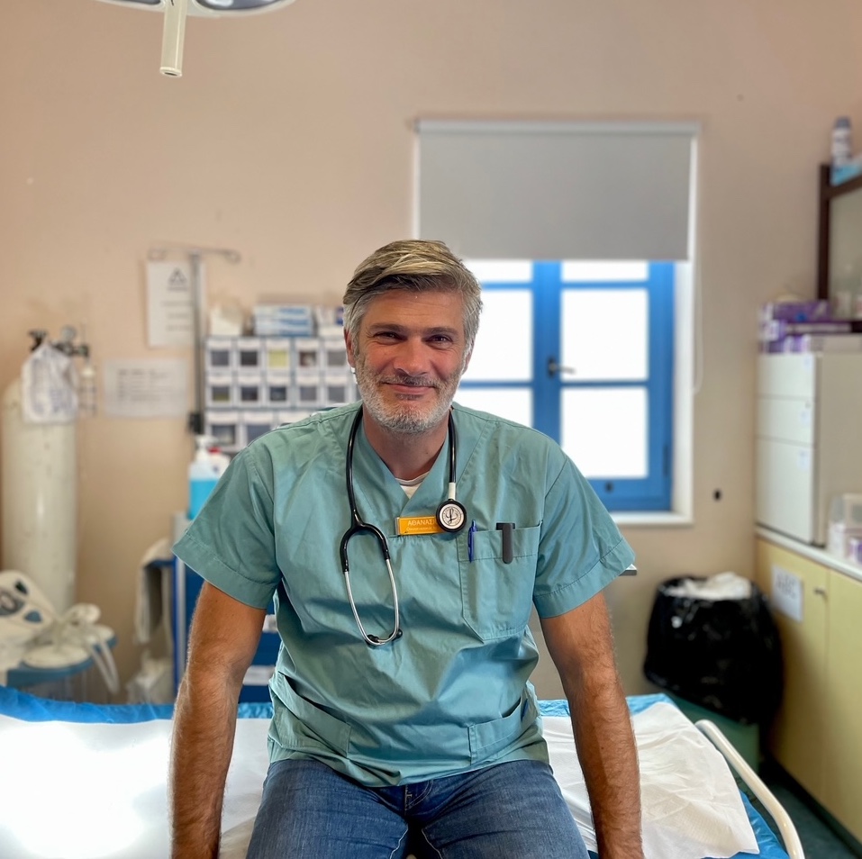 ηχηρή-παραίτηση-του-γιατρού-στη-σέριφ-562381099