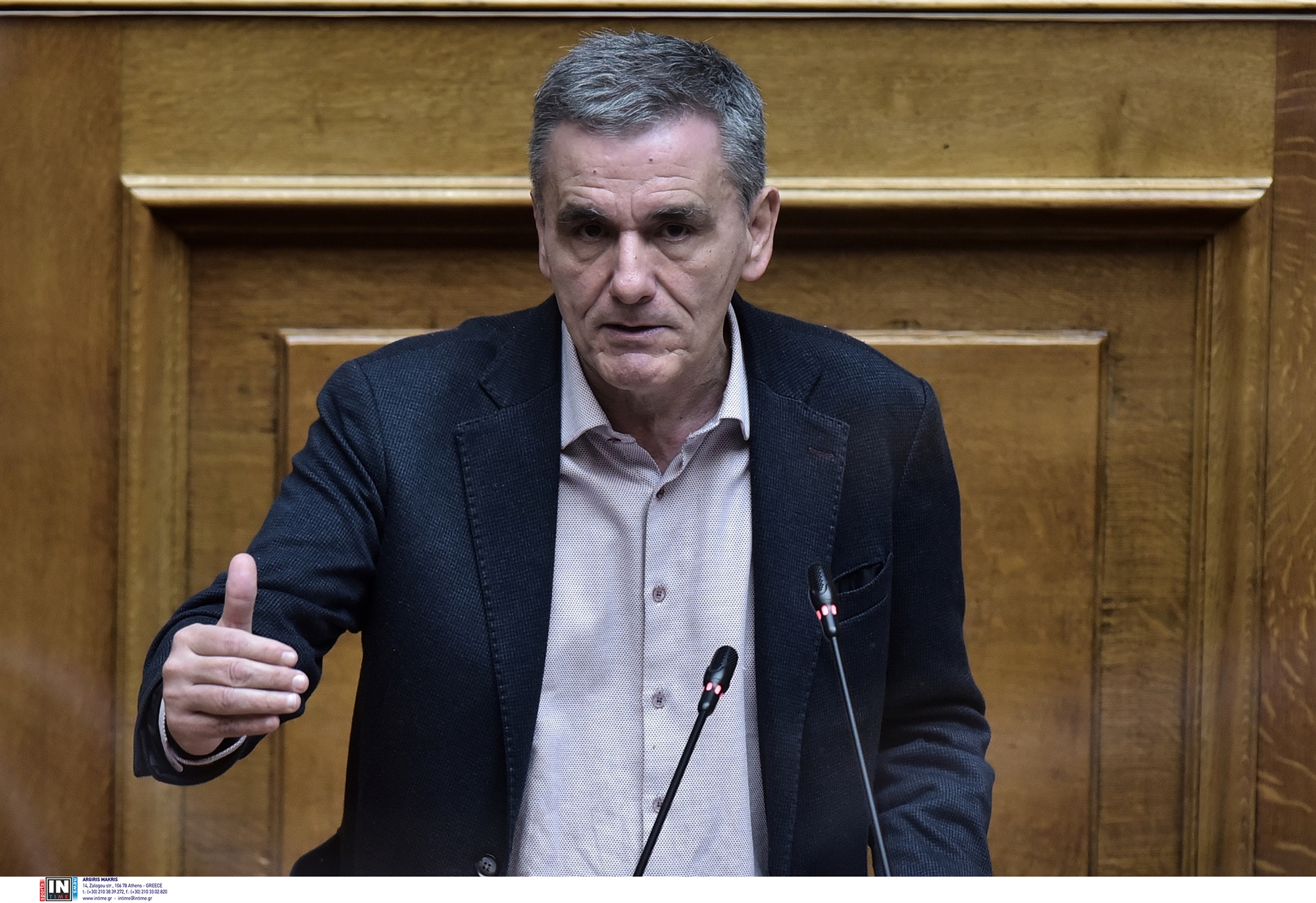 ευκλείδης-τσακαλώτος-γραμμές-562381390