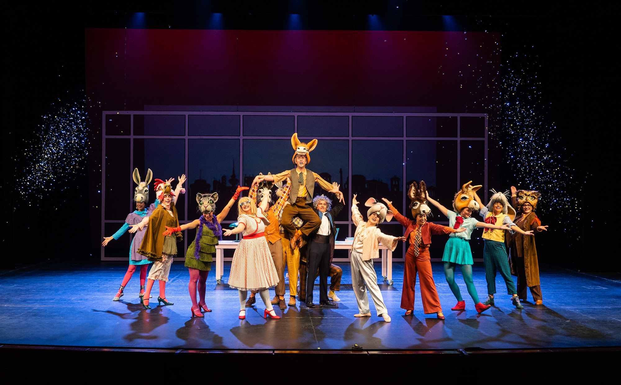 ο-τετράποδος-ιπτάμενος-ήρως-562356082