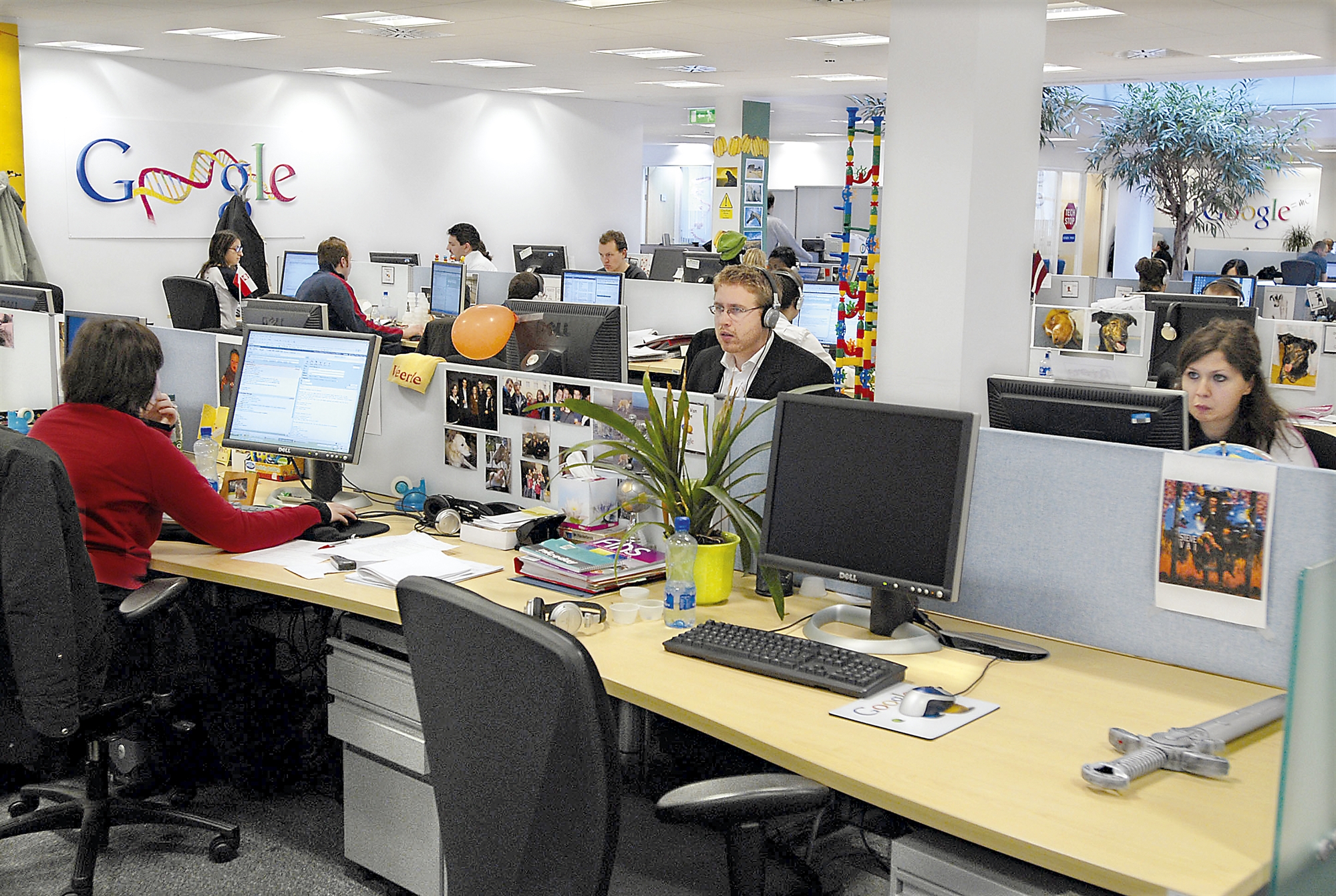 η-google-μειώνει-τις-παροχές-προς-τους-εργαζ-562356379