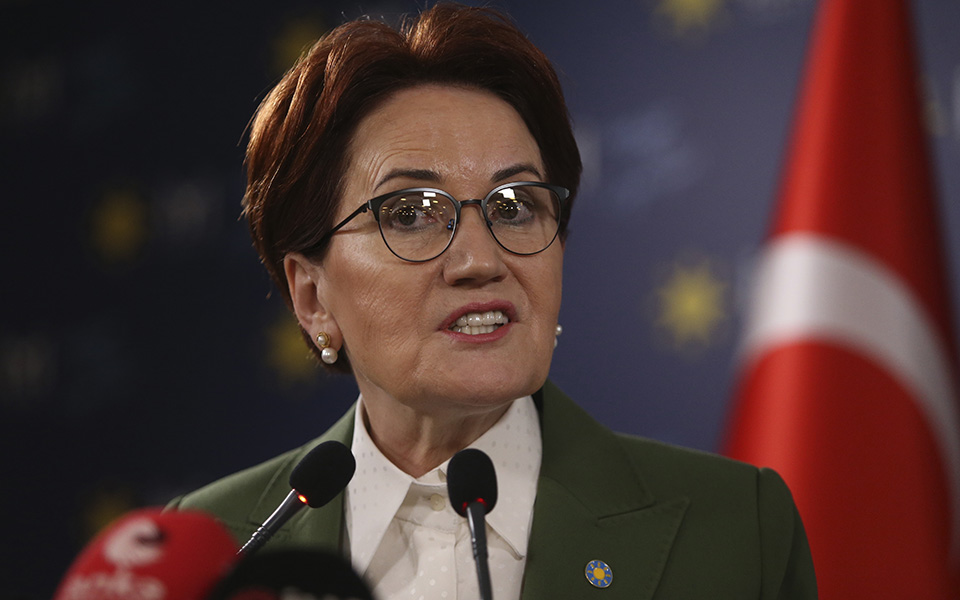 ακσενέρ-ο-ερντογάν-είναι-η-αδερφή-ψυχ-562359841