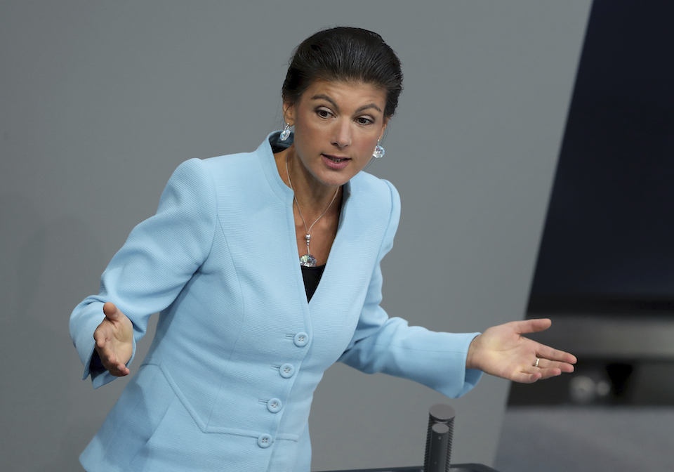 Το Κρεμλίνο σχεδίαζε «εισβολή» στην γερμανική πολιτική μέσω ακραίων κομμάτων-1