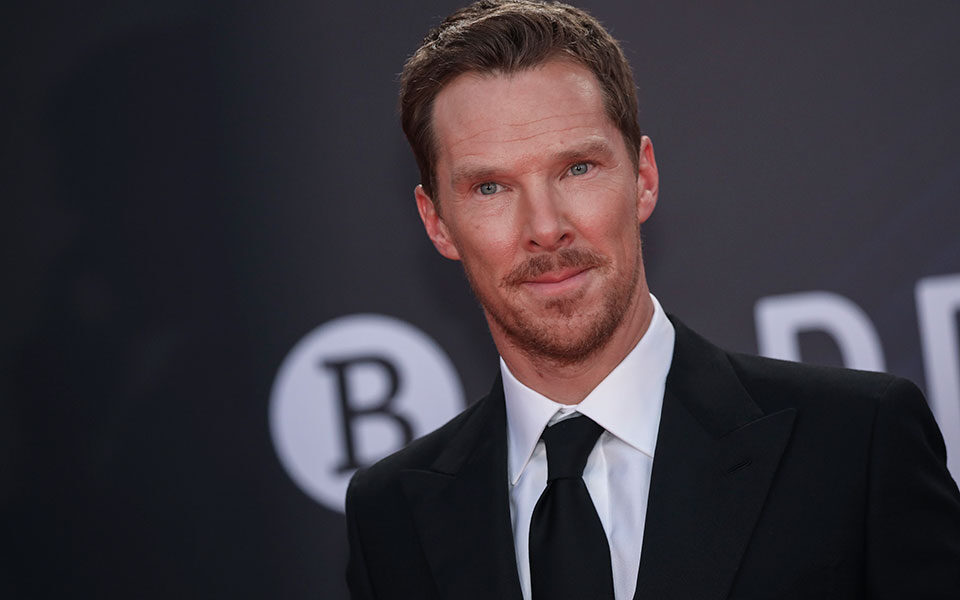 ο-μπένεντικτ-κάμπερμπατς-ζει-για-πάνω-562376650