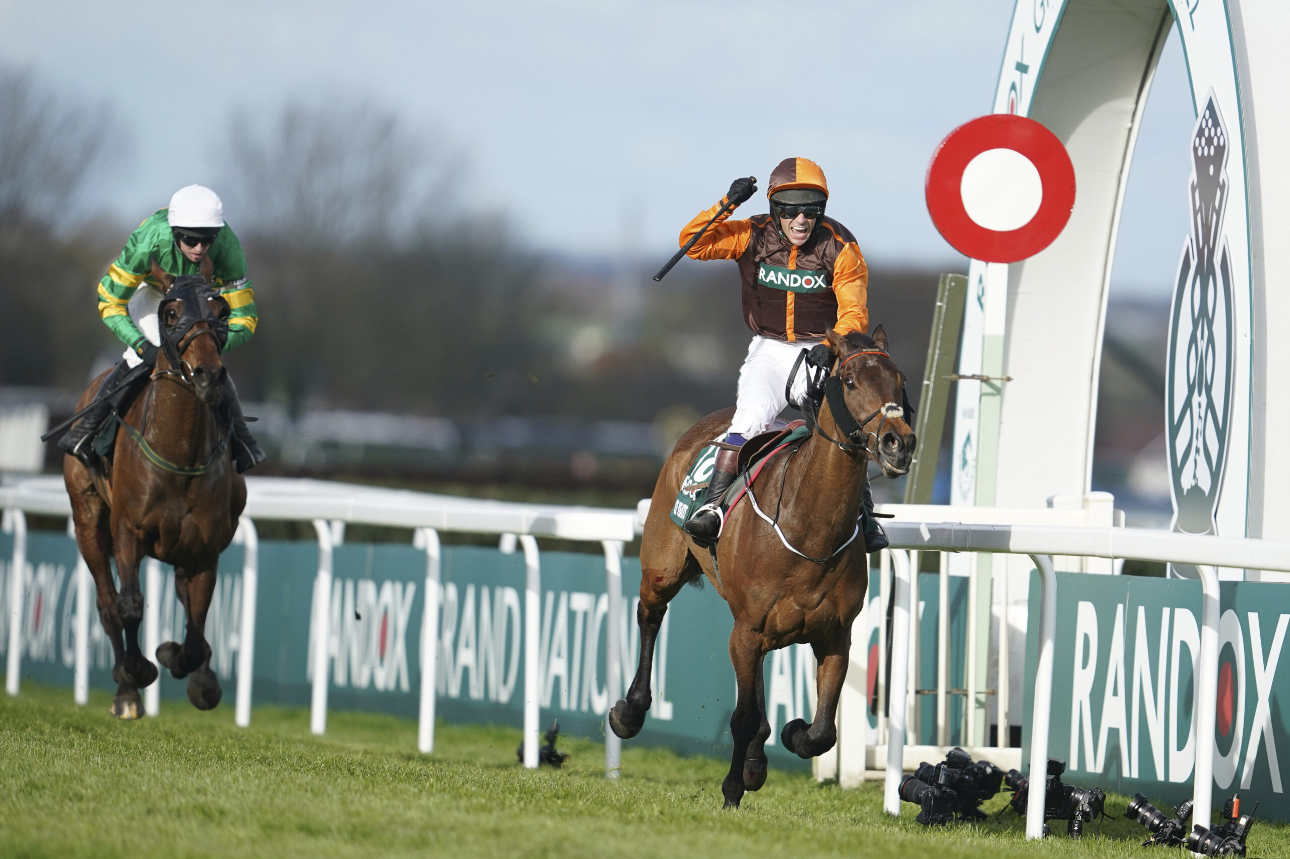 bρετανία-ακτιβιστές-απειλούν-τις-ιπ-562371448