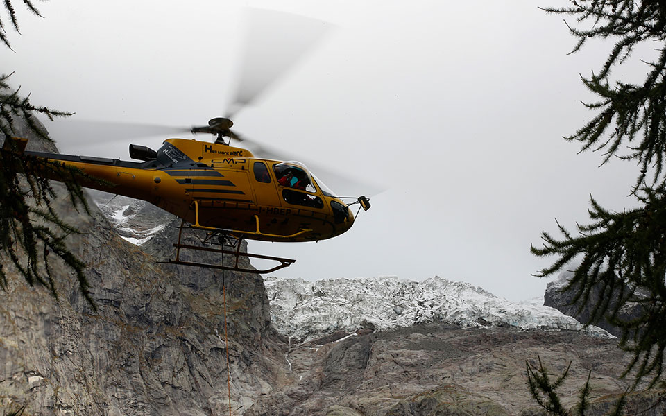 ιταλικές-άλπεις-χιονοστιβάδα-παρέσυ-562372150