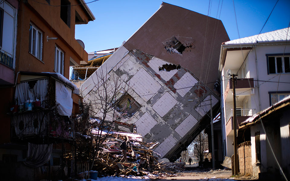 έλληνες-επιστήμονες-στην-τουρκία-α-562352377