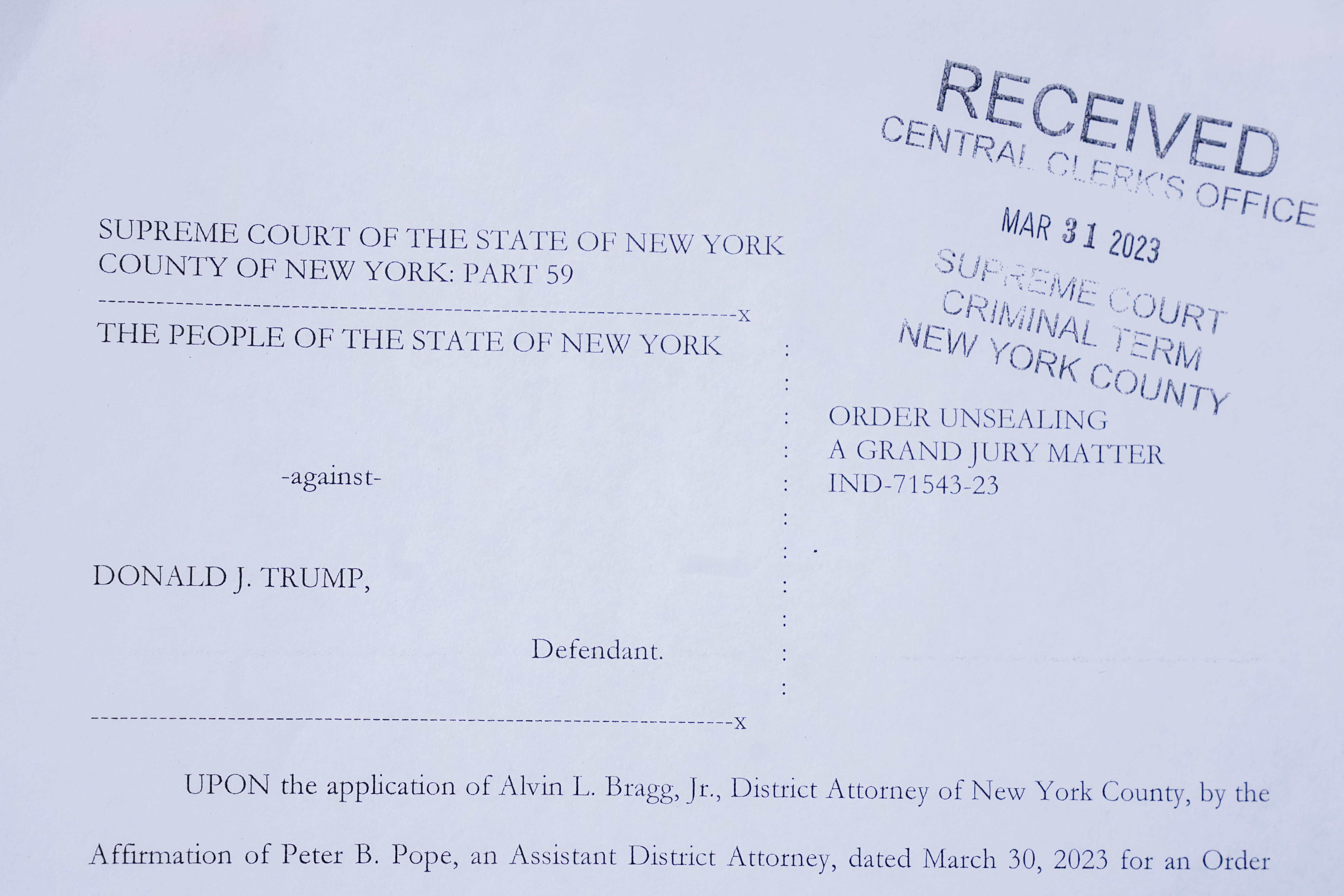 Επίθεση και καθυστερήσεις: Η δοκιμασμένη νομική τακτική του Ντόναλντ Τραμπ-1