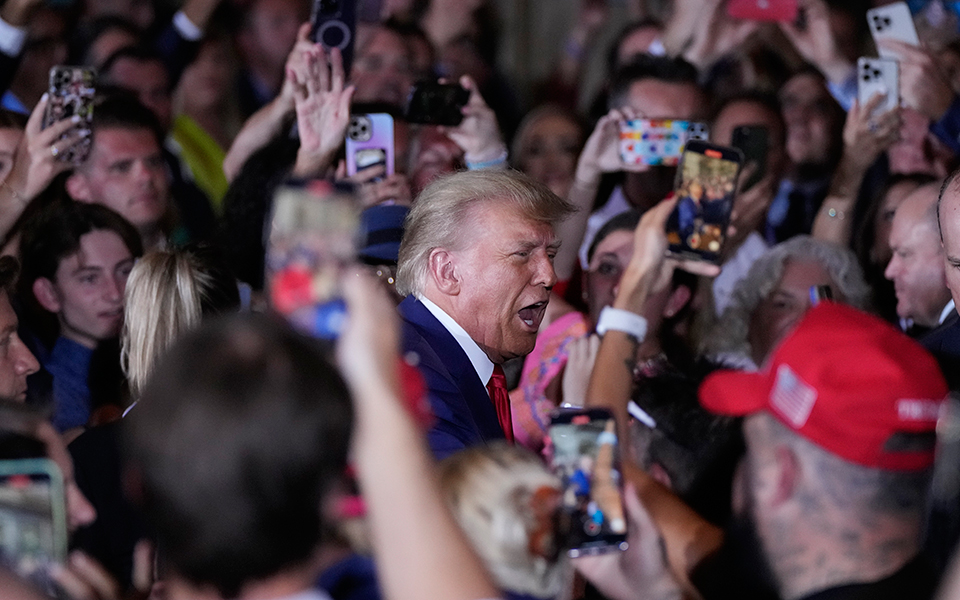 Ο Τραμπ ενώπιον της Δικαιοσύνης: Τι συνέβη χθες, τι αναμένεται στη συνέχεια-1