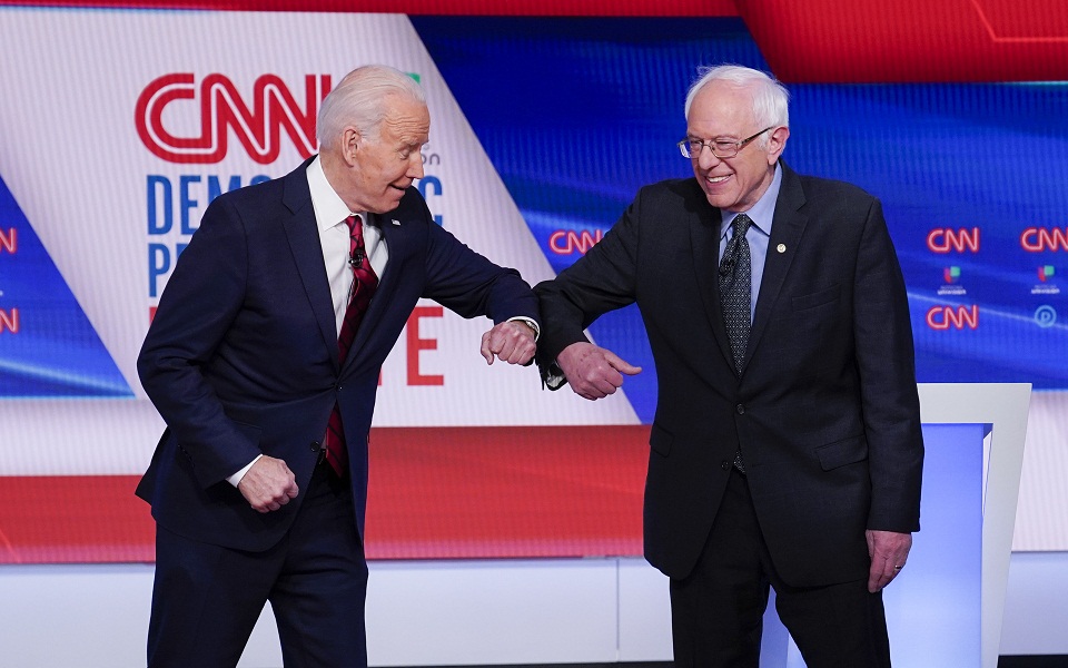 ηπα-ο-μπέρνι-σάντερς-αποσύρεται-υπέρ-τ-562389664