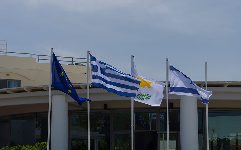 διακοινοβουλευτική-ομάδα-31-πρώτη-συ-562380946