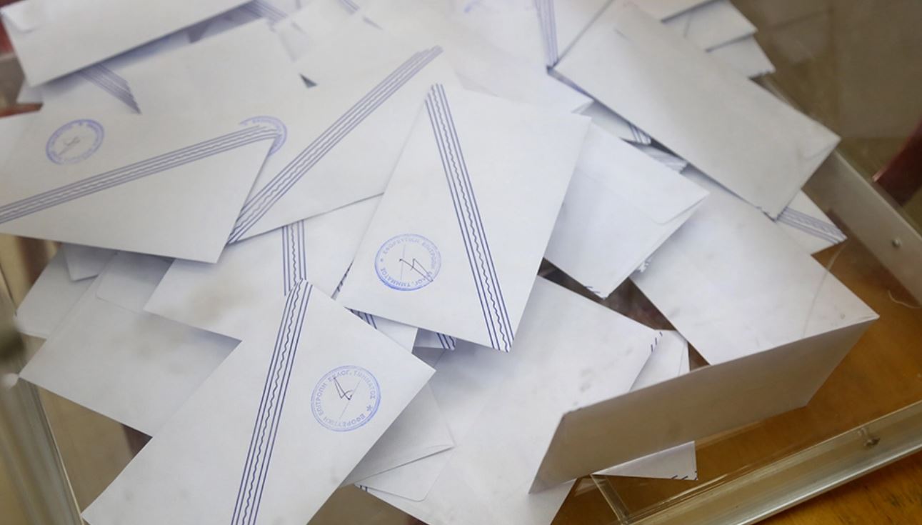 δημοσκόπηση-προβάδισμα-νδ-επί-του-συρ-562392208