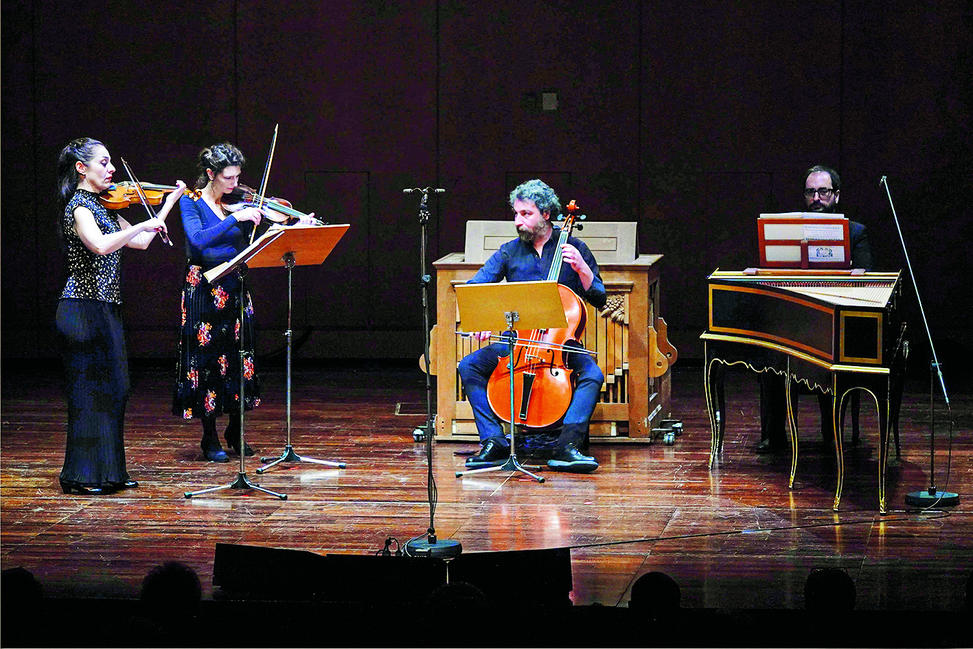 η-ιζαμπέλα-λεονάρντα-και-ο-κόσμος-του-μ-562351654