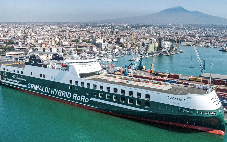 ο-εμανουέλε-γκριμάλντι-στην-κ-τα-σχέ-562351795