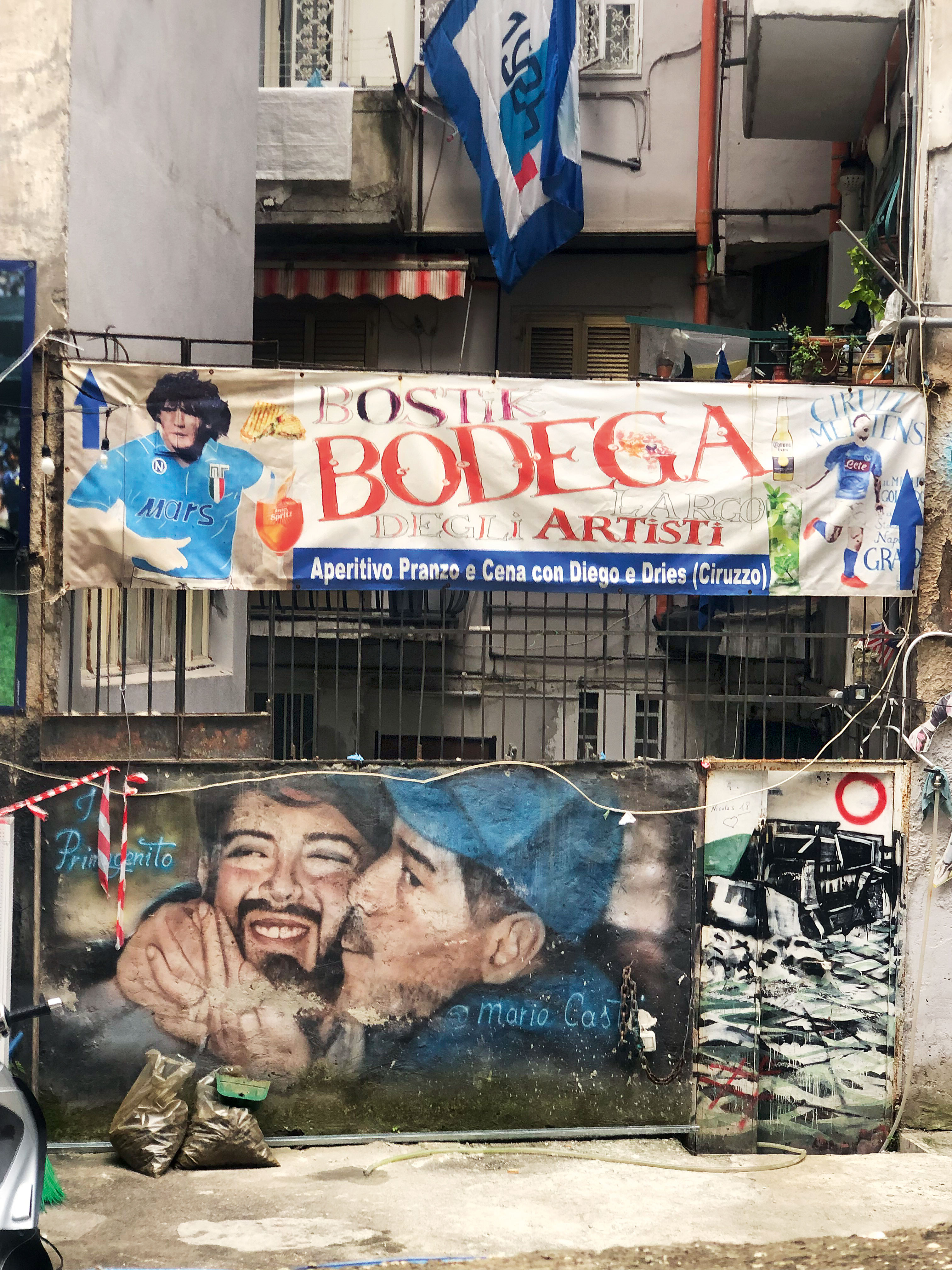 Η ιερή και βέβηλη Νάπολη…-6