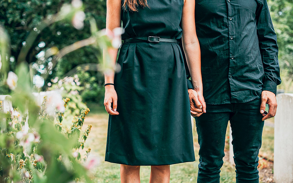 ενας-θάνατος-και-τέσσερις-χαμένες-ζωέ-562395214