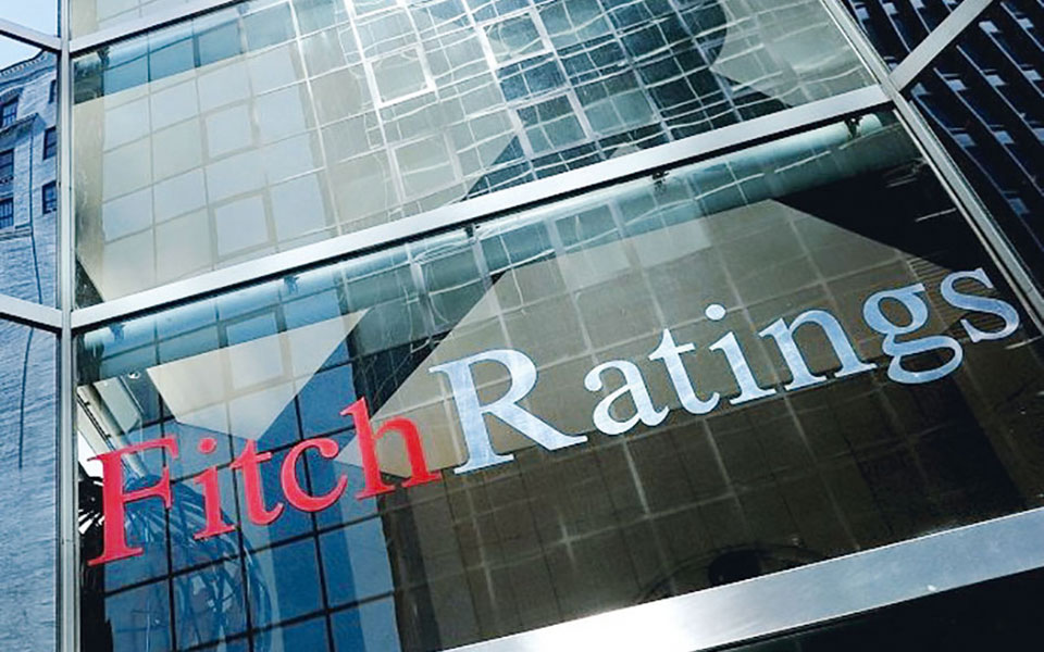 Κυρίαρχο, αλλά «πληγωμένο» το δολάριο-1