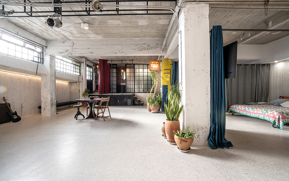 τι-γίνεται-με-τα-ημιυπόγεια-της-αθήνας-562359313