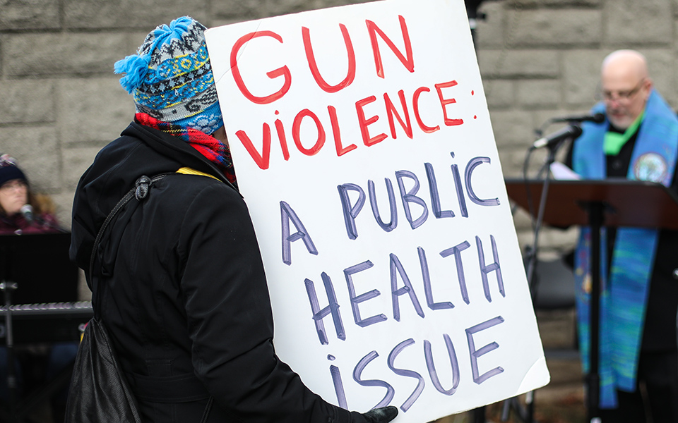 ηπα-δημοσκόπηση-1-στους-5-αμερικανούς-562368211