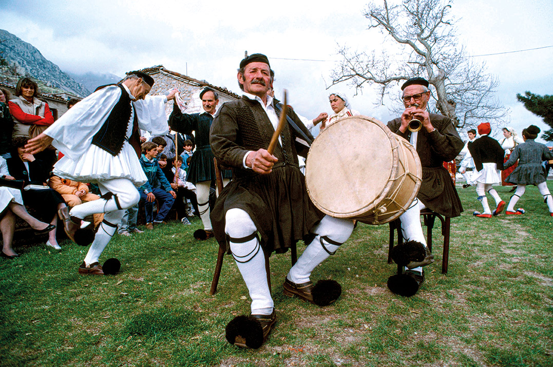 Το Πάσχα στη Ρούμελη δεν συγκρίνεται με κανένα-2