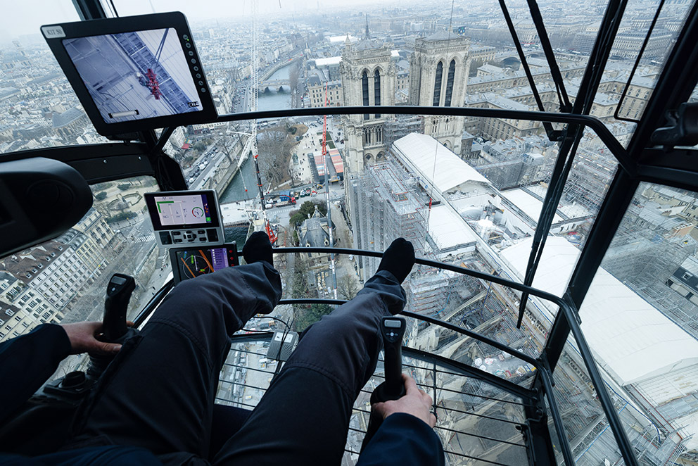 Η Παναγία των Παρισίων αποκτά ξανά ζωή-8