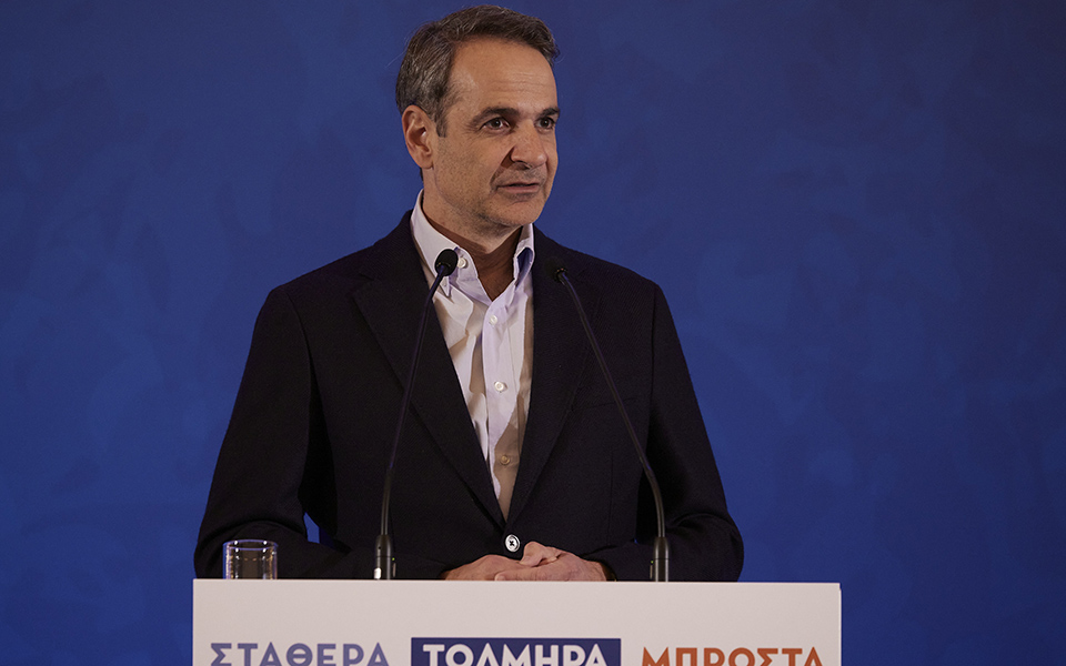 μητσοτάκης-το-κύμα-της-νίκης-στις-21-μαΐ-562357609